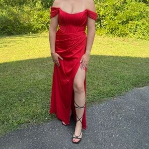 Prom dress